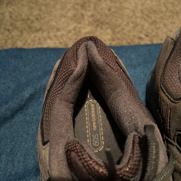 New balance men’s 605 size 12 4E(wide) in brown leather and nylon. - Picture 6 of 7